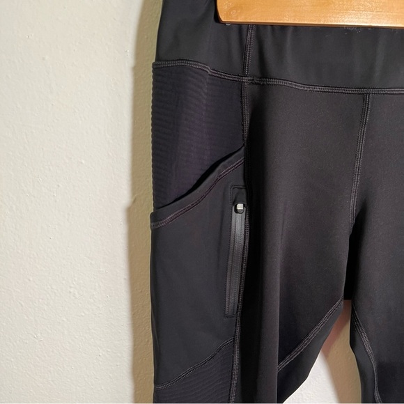 Athleta Sleet High Traverse Tight Black SP - Picture 8 of 15